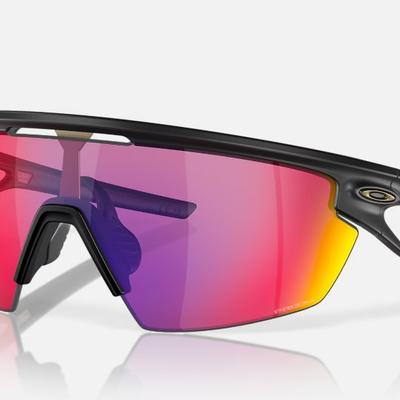 Óculos Solar Esportivo OAKLEY OO9403 (SPHAERA) 0336 (Acetato Máscara Preto Fosco/Prizm Espelhado Violeta)