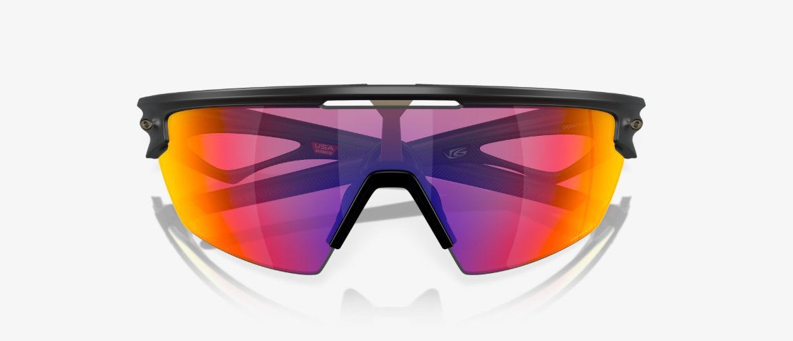Óculos Solar Esportivo OAKLEY OO9403 (SPHAERA) 0336 (Acetato Preto Fosco/Prizm Espelhado Violeta)
