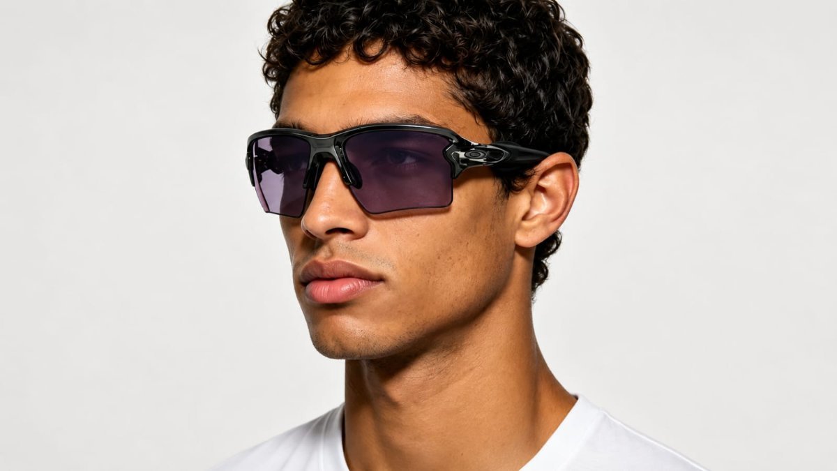 Óculos Solar Esportivo OAKLEY 9488 (FLAK 2.0) 63-10 1063 (Cinza Translucido/Prizm Light Grey)
