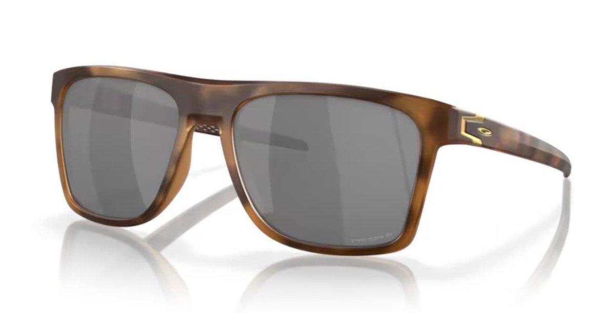 Óculos Solar Esportivo OAKLEY OO9100 (LEFFINGWELL) 57-17 1857 (Acetato Marrom Fosco Tartaruga/Prizm Polarizado Espelhado Prata)