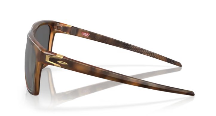 Óculos Solar Esportivo OAKLEY OO9100 (LEFFINGWELL) 57-17 1857 (Acetato Marrom Fosco Tartaruga/Prizm Polarizado Espelhado Prata)