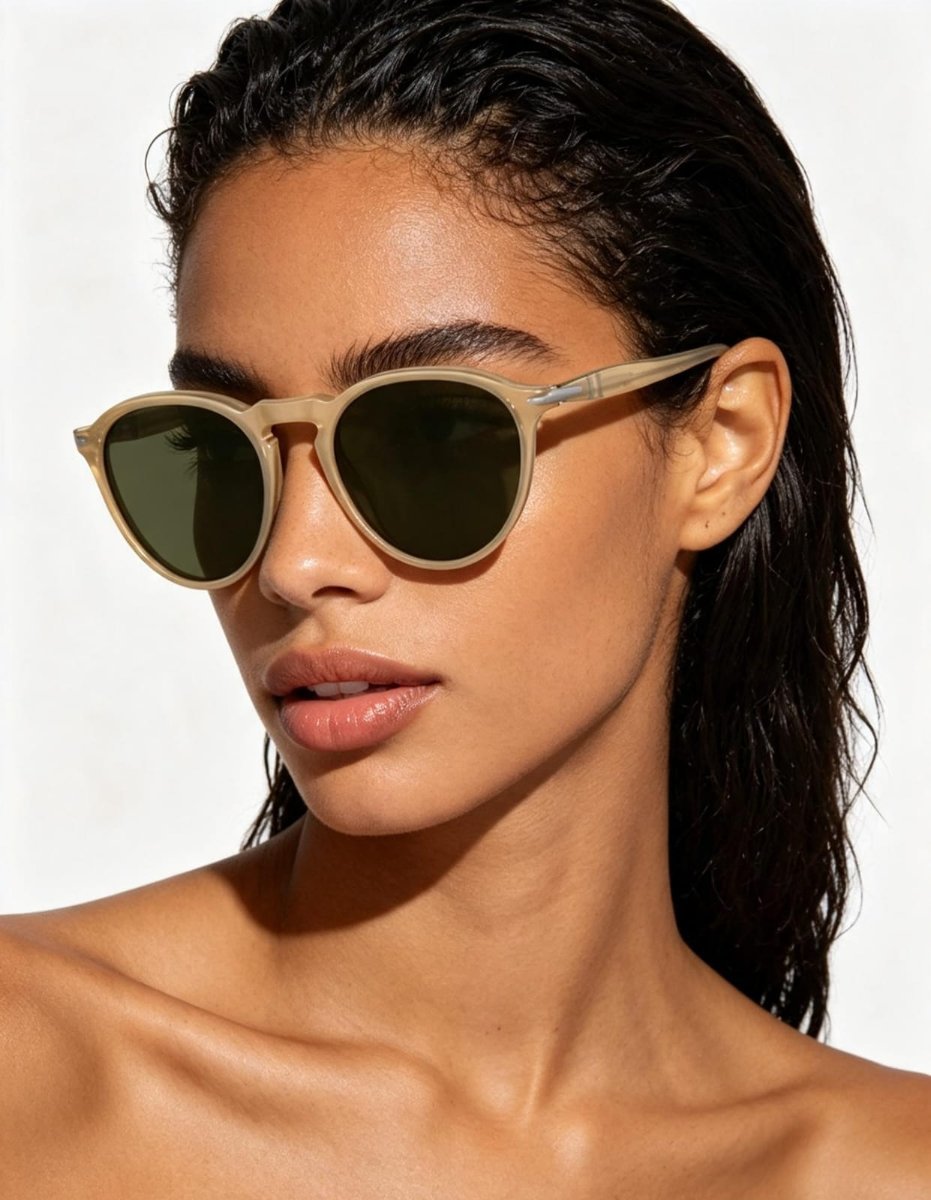 Óculos Solar PERSOL 3286-S 51-19 (Small) 1169/31 (Acetato Champanhe Translúcido e Prata/Lentes Cristal G15)