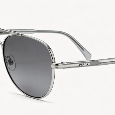 Óculos Solar PRADA SPR A58 58-14 1BC-175 (Armação Metal Prata com Hastes em Acetato Incolor/Lentes Cinza Espelhado Prata)